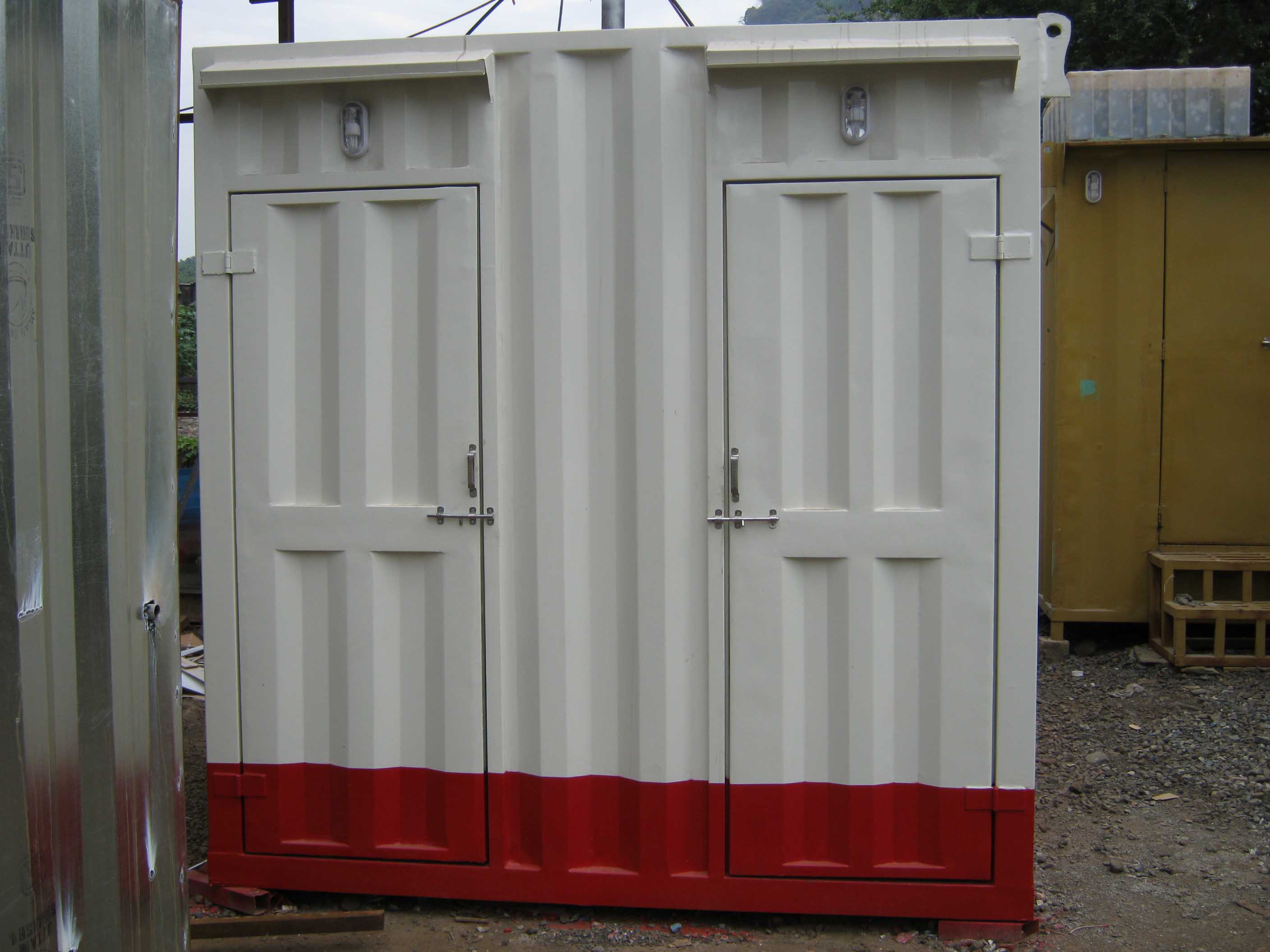 Portable Toilet08